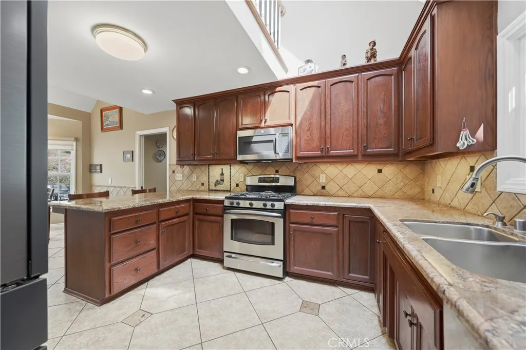 https://cdn.realtyfeed.com/cdn/127/306686274/fca7806006dfffcc58f97b1713239477.webp