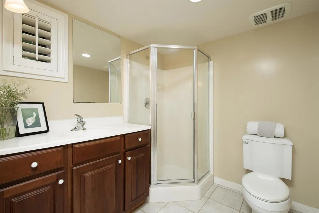https://cdn.realtyfeed.com/cdn/127/306686276/434fd230f7e5573d906516086af02c1b.webp