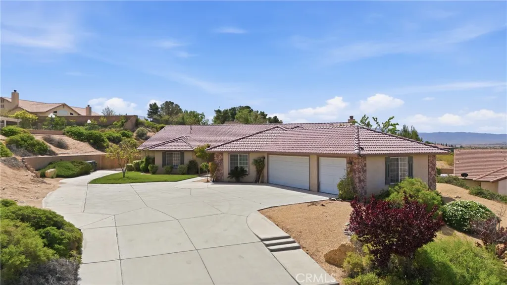 Apple Valley, CA 92308