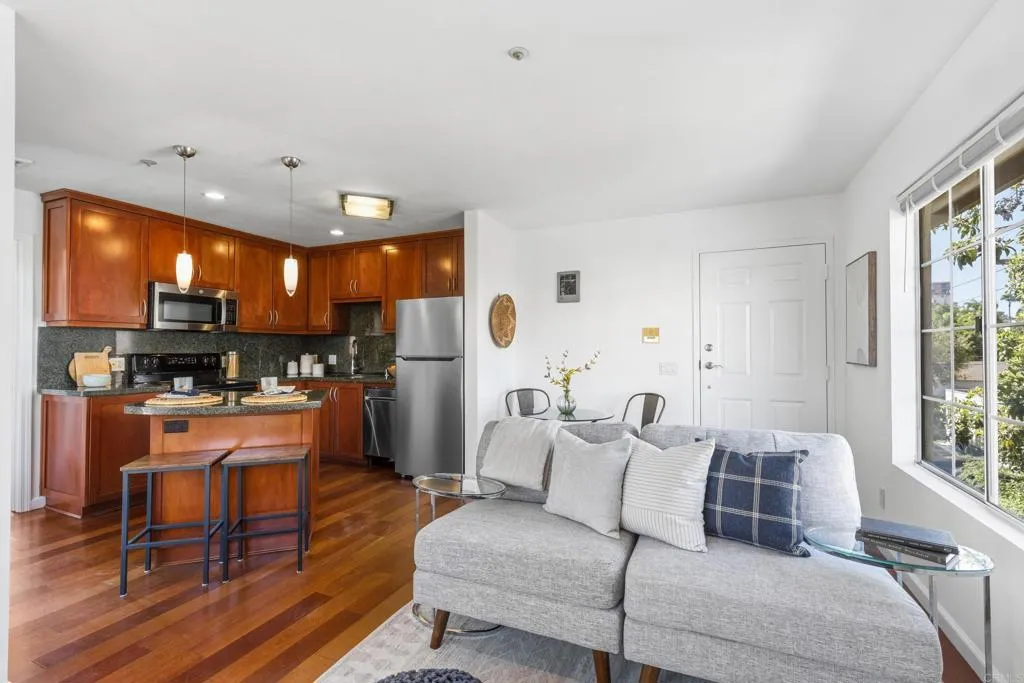 Photo #6: NDP2603364 Listing: Photo #6