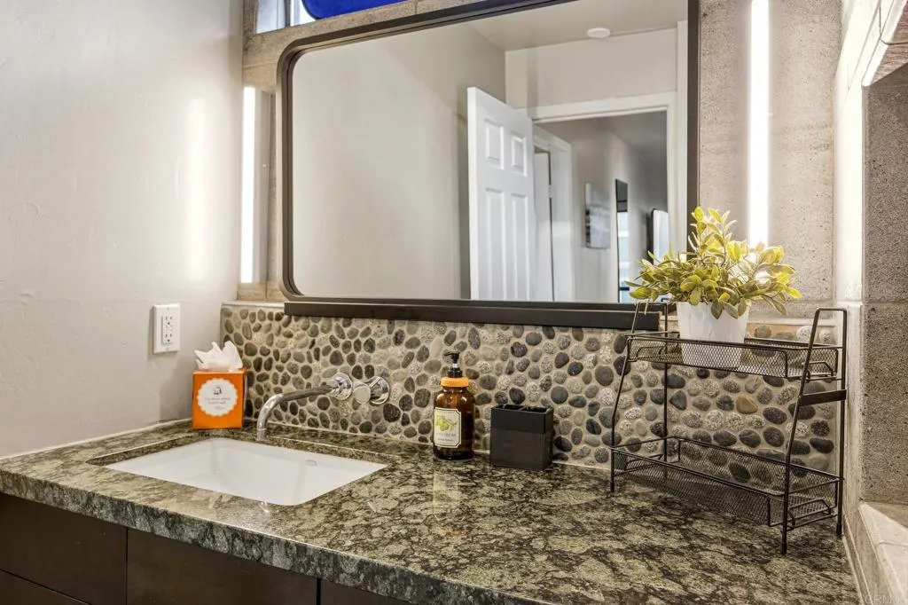 https://cdn.realtyfeed.com/cdn/127/306686354/2c674274296a9d1fa949c8d2b973a0f1.webp