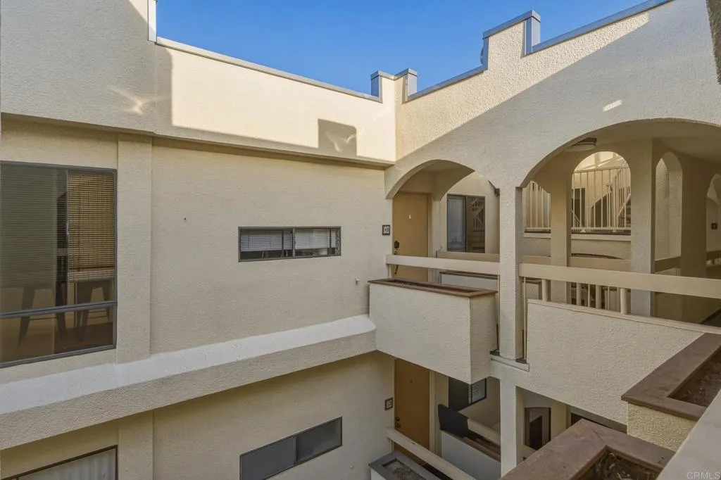 https://cdn.realtyfeed.com/cdn/127/306686354/4f6b05414659a5788a0815aabc8889af.webp