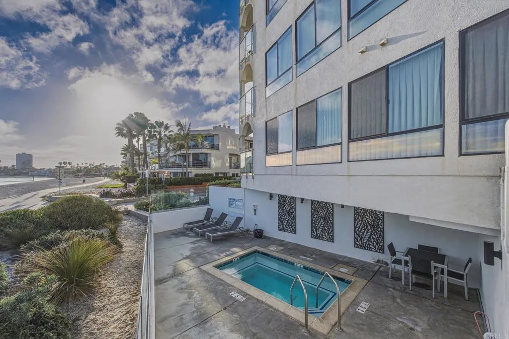 https://cdn.realtyfeed.com/cdn/127/306686354/5335d214034e3f95751480c0a93880df.webp