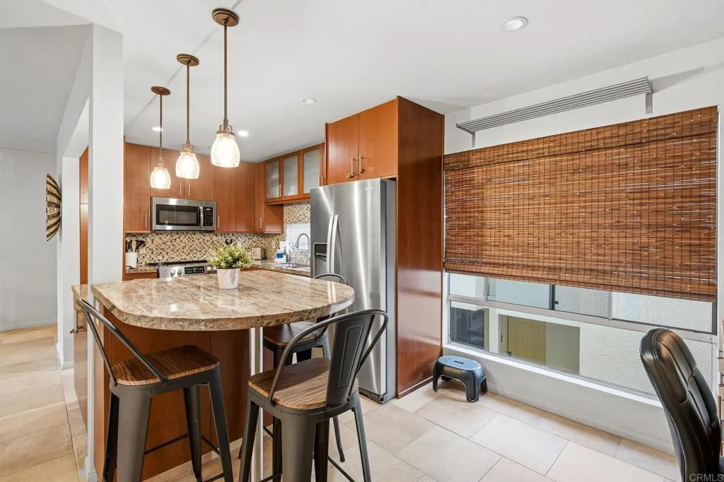 https://cdn.realtyfeed.com/cdn/127/306686354/d676da099f32b59081a0617255b9dd5f.webp