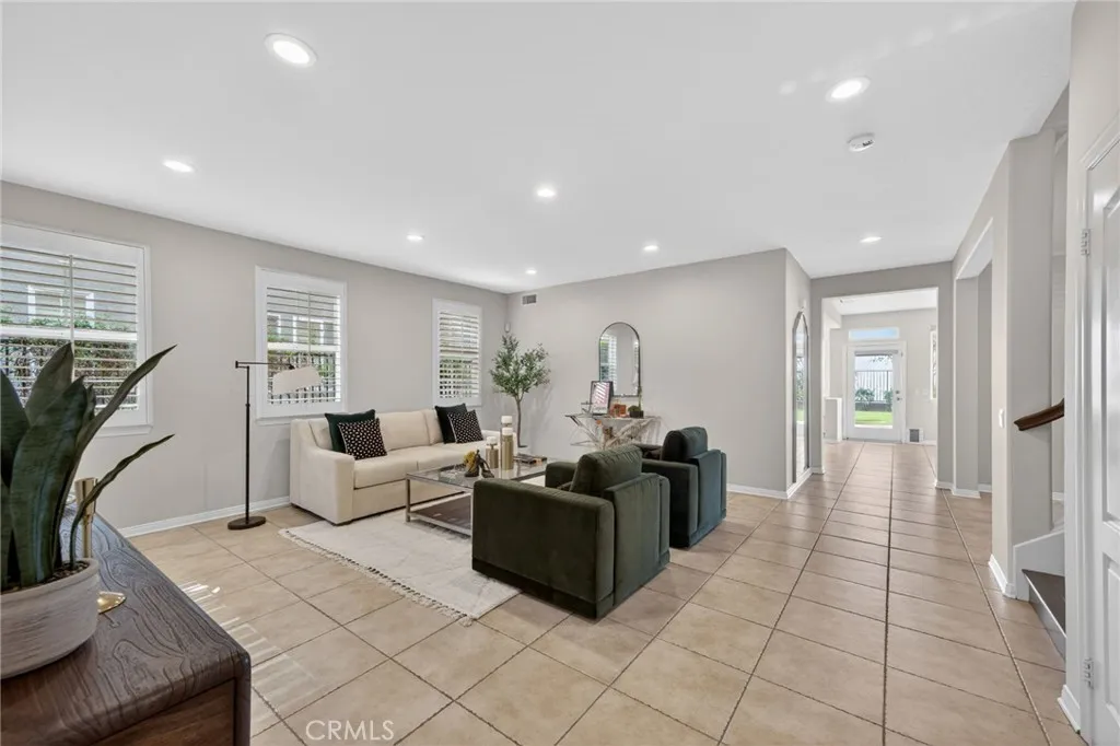 20800 Campania, Porter Ranch, CA 91326 - Photo 4 of 67, Porter Ranch, CA