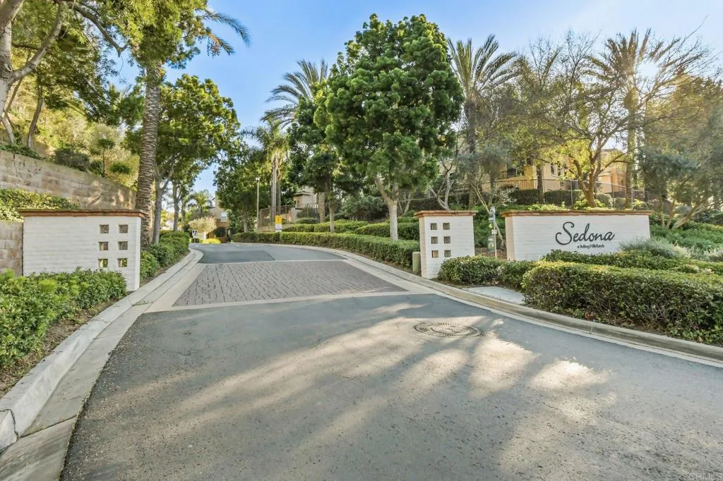 https://cdn.realtyfeed.com/cdn/127/306686391/08f425a400e5a4e75130597bd2b411ff.webp