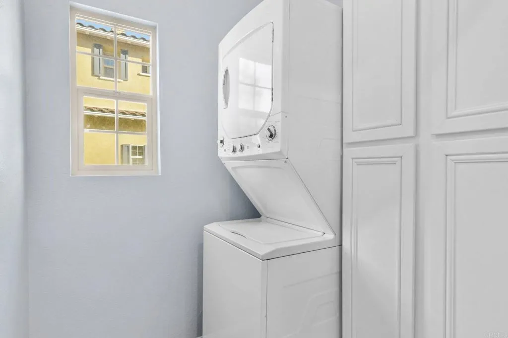 https://cdn.realtyfeed.com/cdn/127/306686391/1dc26369c7f4b39d1868bafd5133da1a.webp