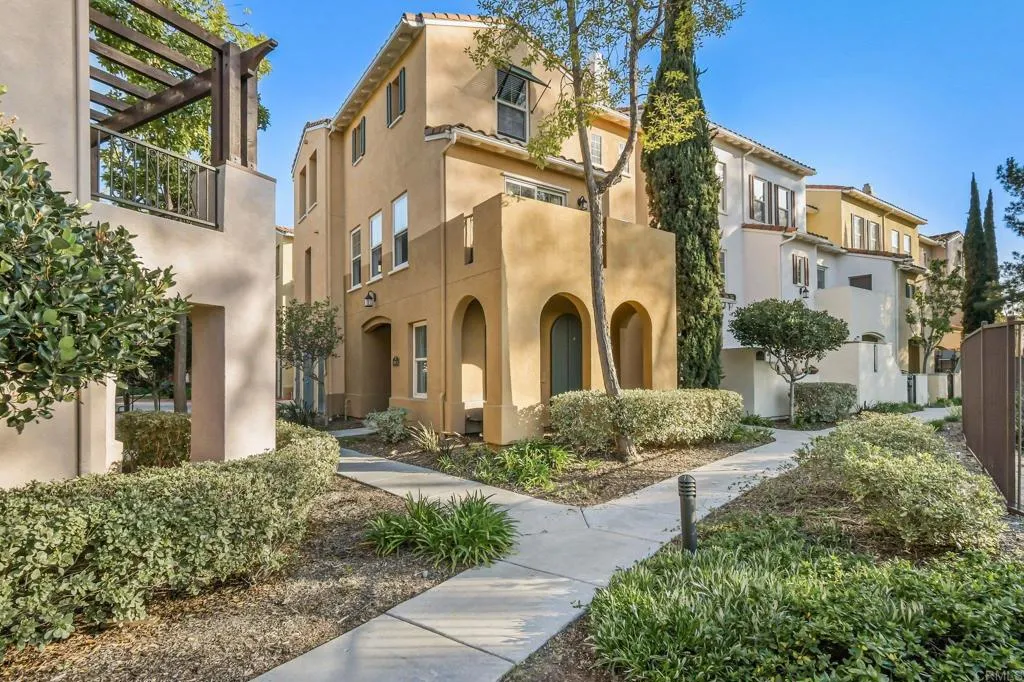 https://cdn.realtyfeed.com/cdn/127/306686391/5b44f9e71c0ba872f45273e2d1411a4a.webp