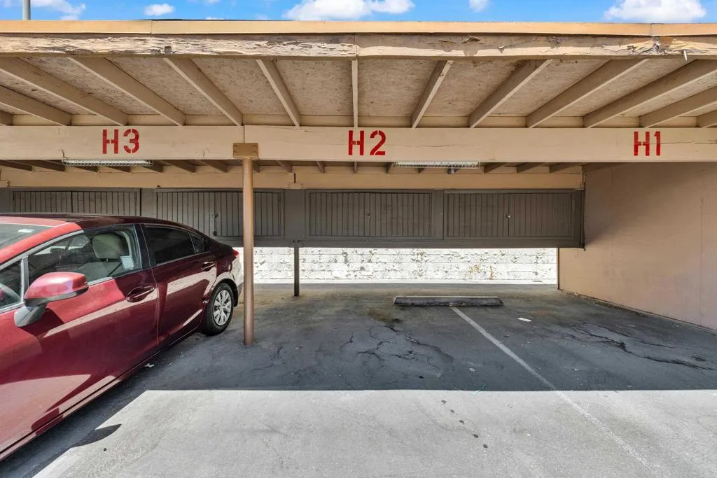 https://cdn.realtyfeed.com/cdn/127/306686395/1aba65e1fc77827f4ee258b4b8cab095.webp