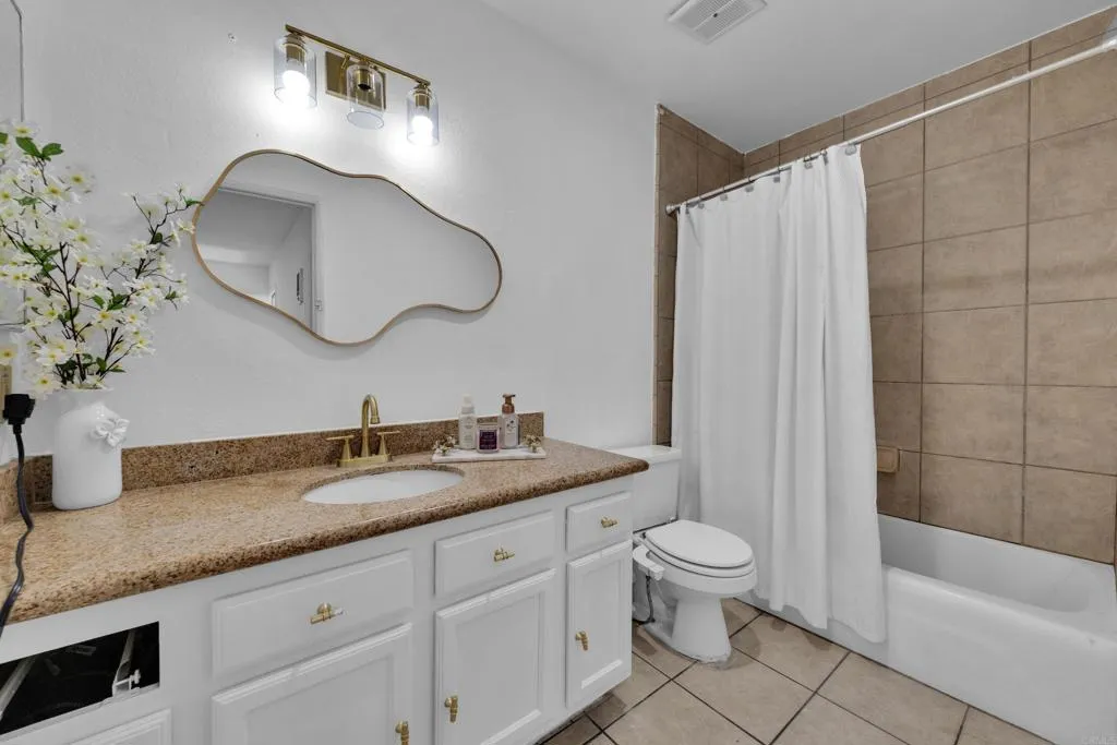 https://cdn.realtyfeed.com/cdn/127/306686395/5e45984aeb838fdceda14b3e05675828.webp
