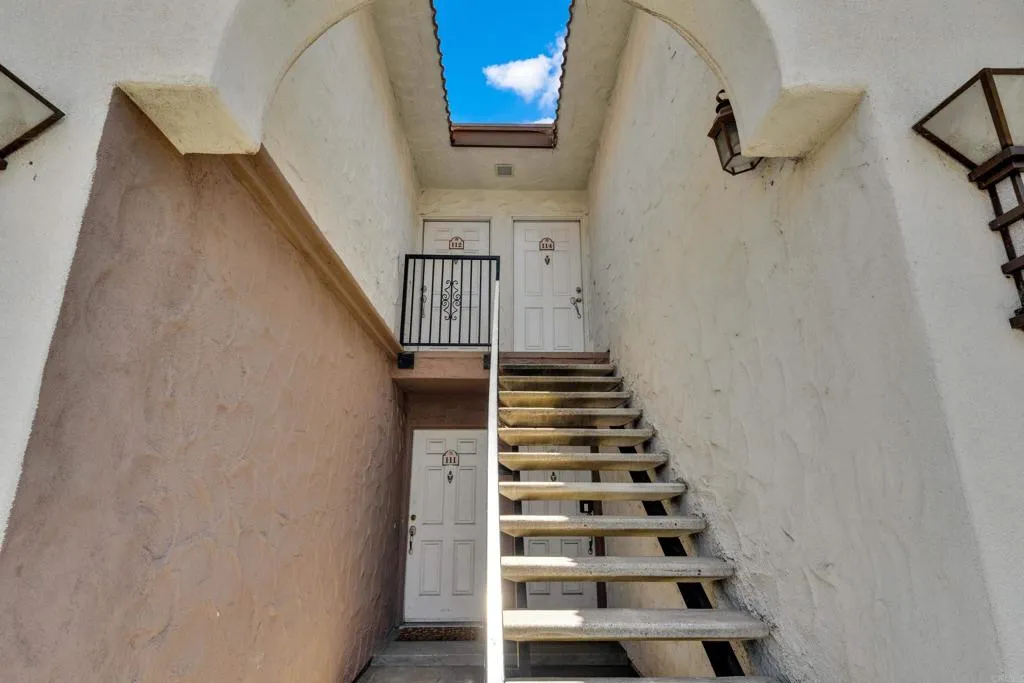 https://cdn.realtyfeed.com/cdn/127/306686395/aa3dc0a260bbf837816a370421ef3a13.webp