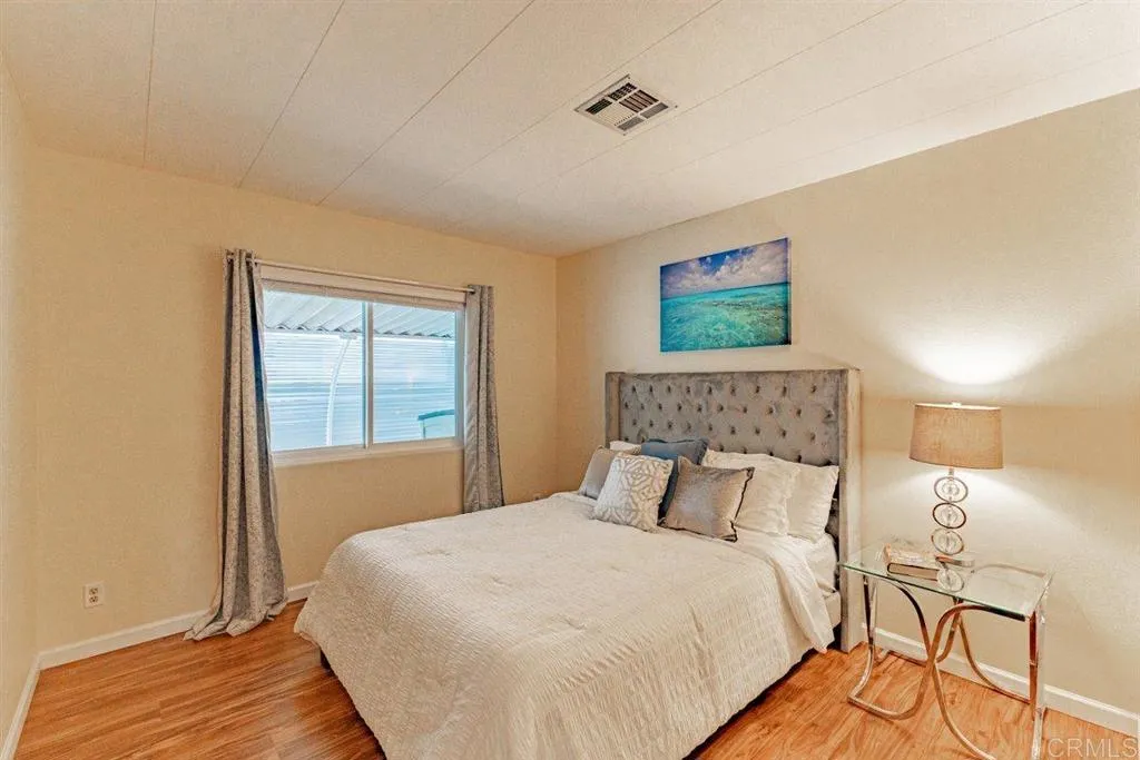 https://cdn.realtyfeed.com/cdn/127/306686461/3e3fef35c88612d019f8d9ab6191e7d9.webp