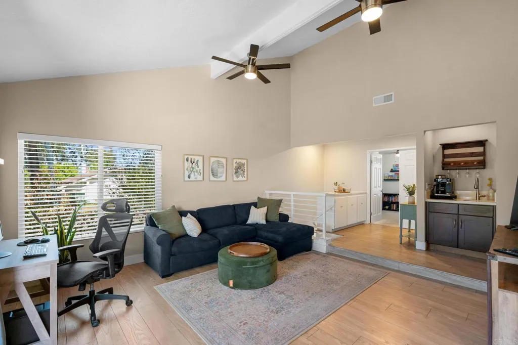 https://cdn.realtyfeed.com/cdn/127/306686477/17de3fe5886ab8e19aea416ee901ad49.webp