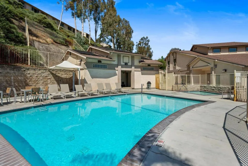 https://cdn.realtyfeed.com/cdn/127/306686477/5886f952024e2578e3fc58d4f35de934.webp