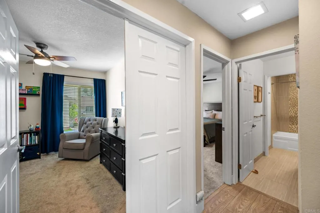 https://cdn.realtyfeed.com/cdn/127/306686477/f2d6c3f717dac8245324a2a6a9fd367d.webp