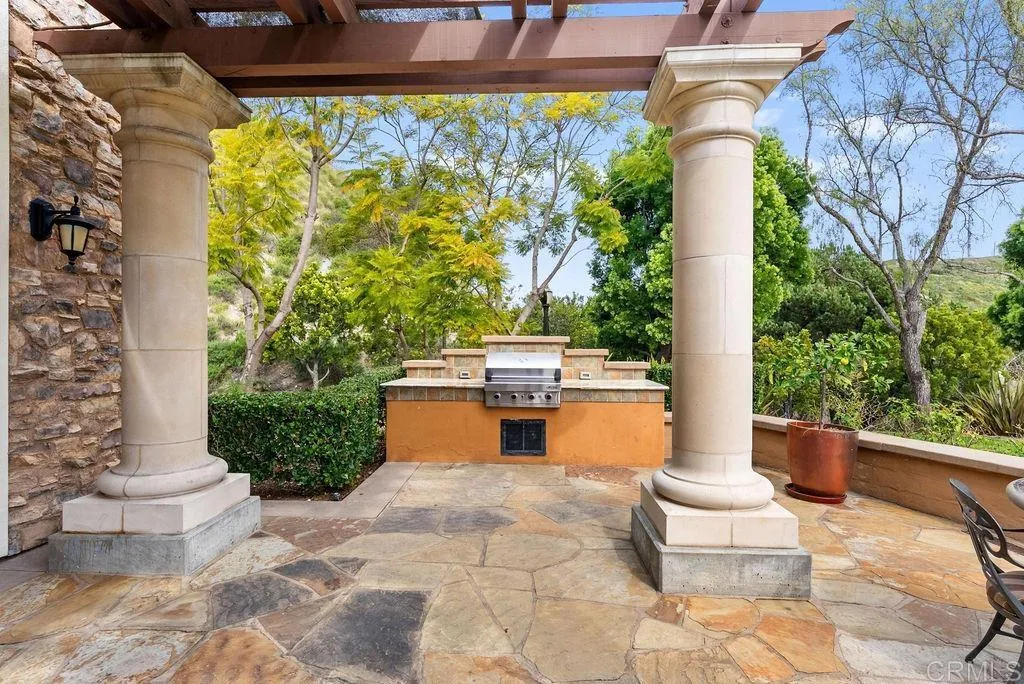 https://cdn.realtyfeed.com/cdn/127/306686482/e1601453d608c30d11f9142487001d21.webp