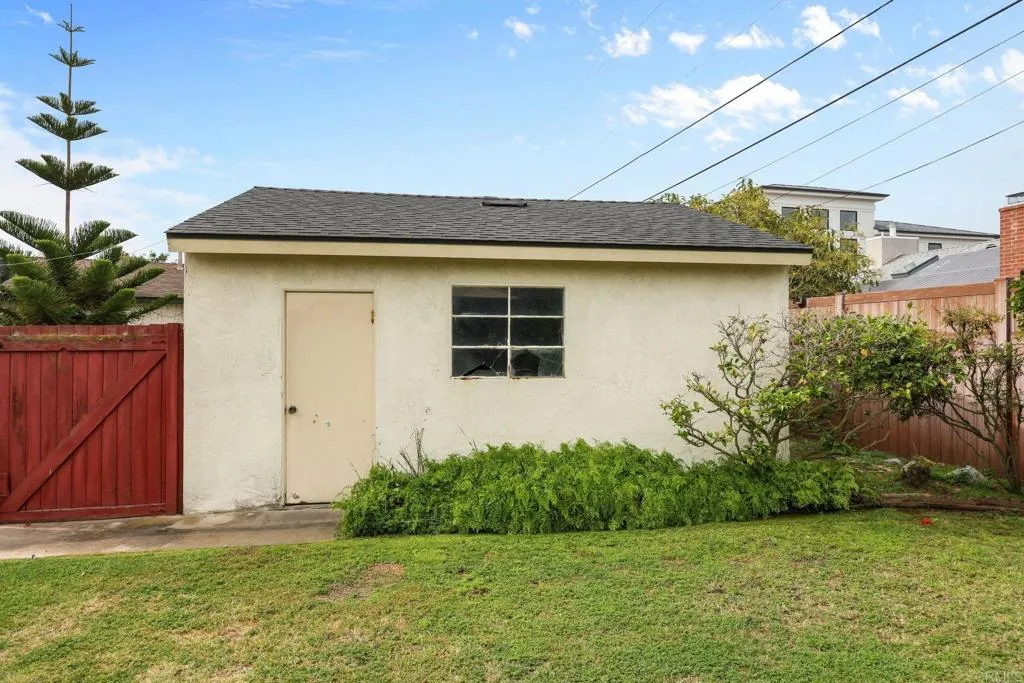 https://cdn.realtyfeed.com/cdn/127/306686497/120b205b0eda3a61da5779f8c76ce9c4.webp