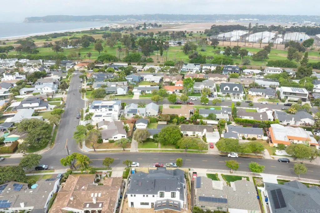 https://cdn.realtyfeed.com/cdn/127/306686497/1219a8b946292dcde881c5d2e5dce4db.webp