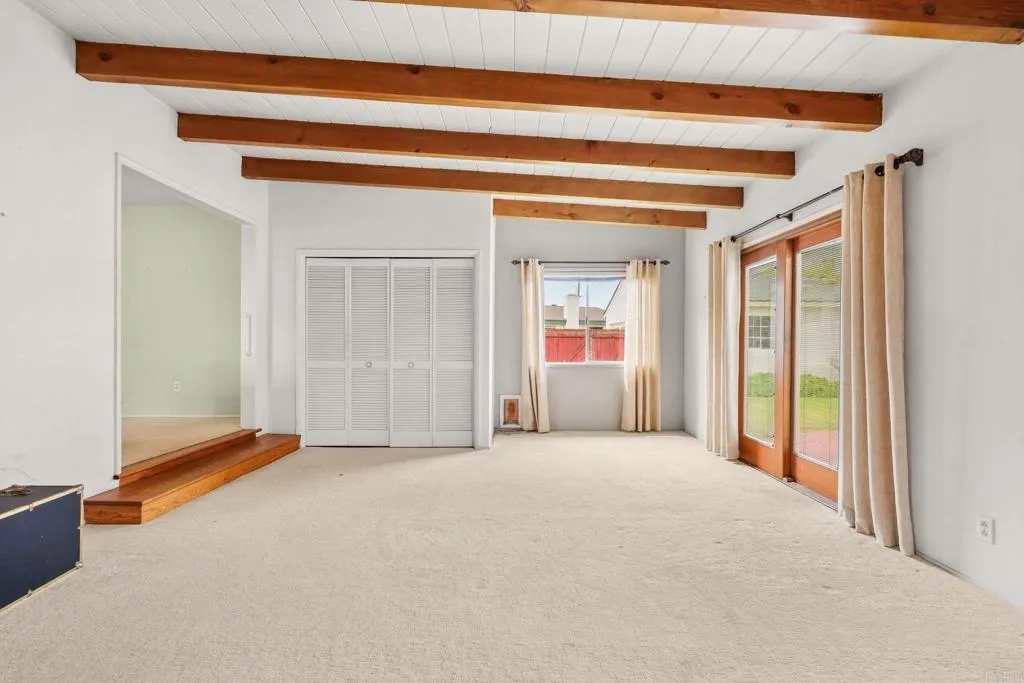 https://cdn.realtyfeed.com/cdn/127/306686497/39f729a8c27c6edcd75c3ec969f4c395.webp