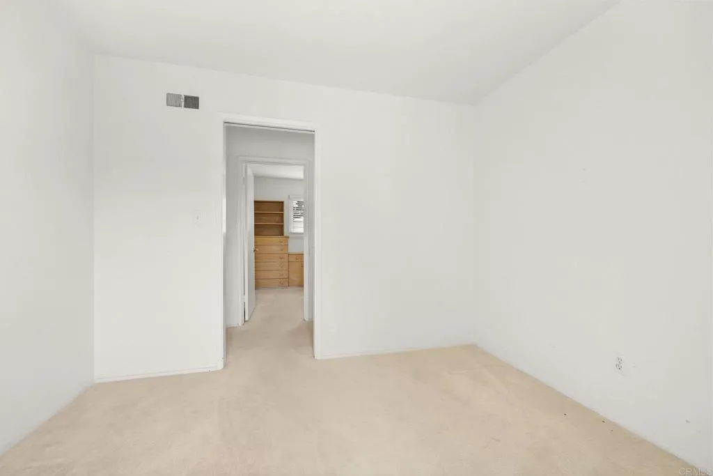 https://cdn.realtyfeed.com/cdn/127/306686497/5254d50e82c4d0b9ec1d9cf3d80a8eed.webp