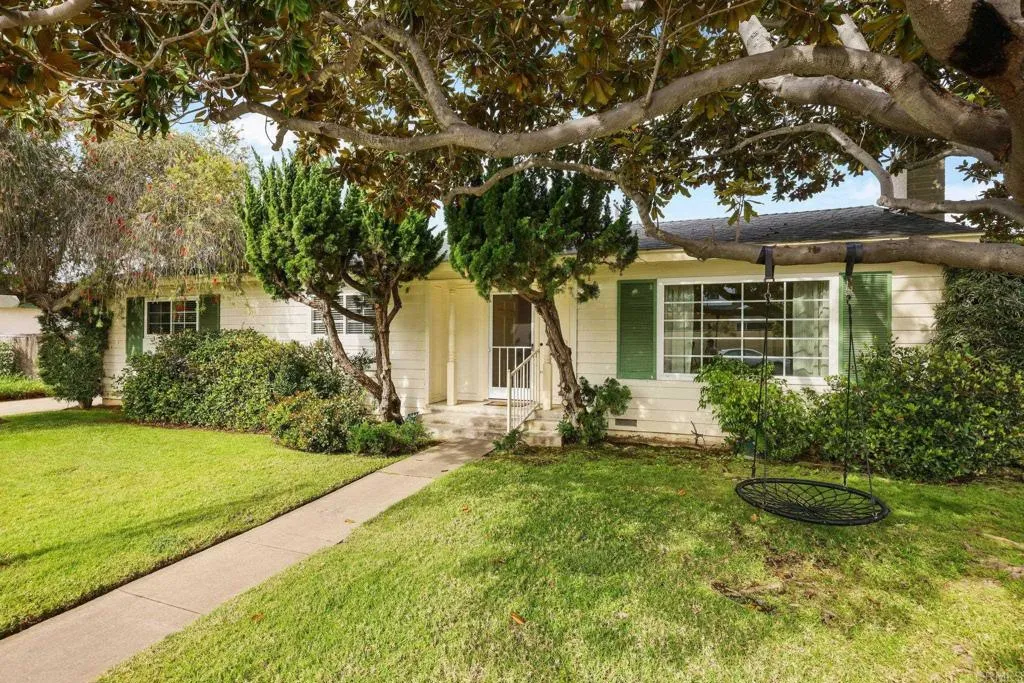 https://cdn.realtyfeed.com/cdn/127/306686497/7ab427bc16b52b9bd74af7105bd11982.webp