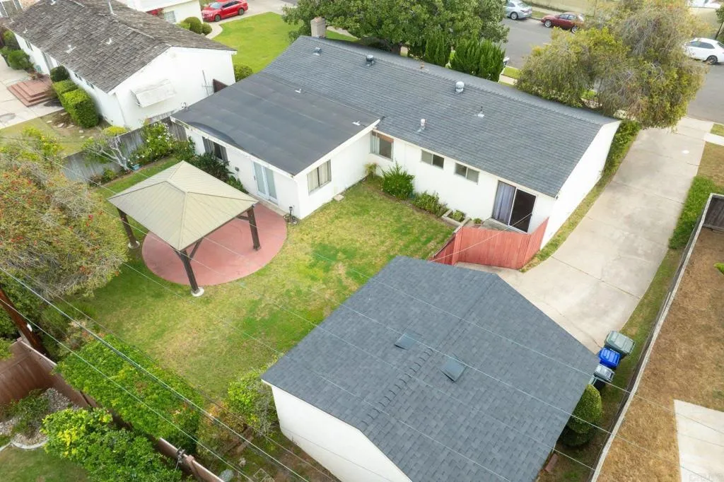 https://cdn.realtyfeed.com/cdn/127/306686497/a2b88ca3631335fabe6d221429b483c4.webp