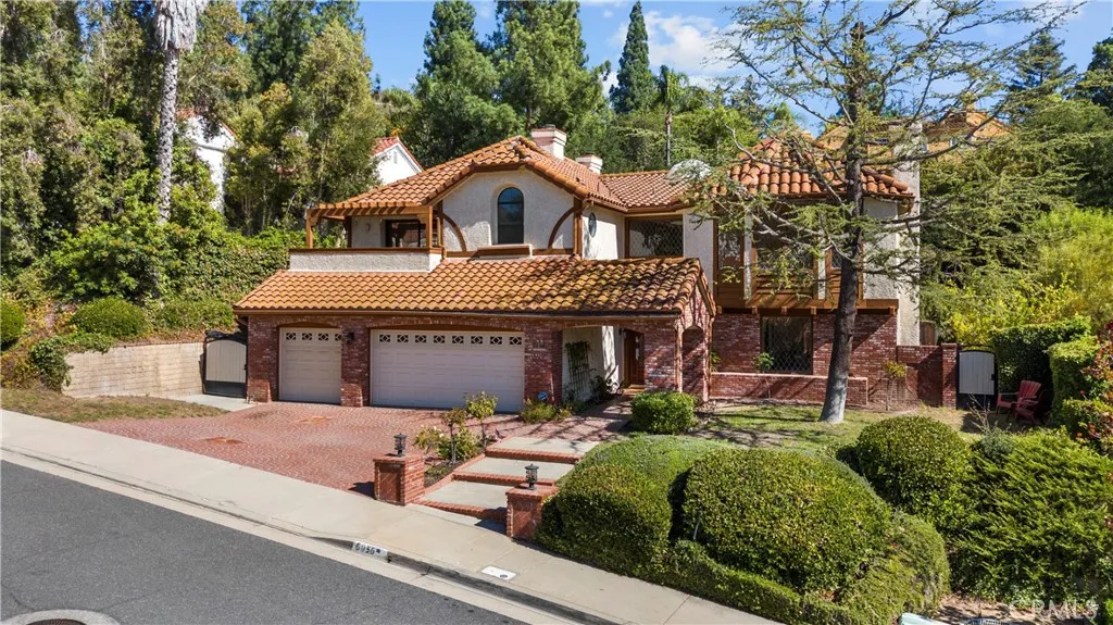 Agoura Hills, CA 91301