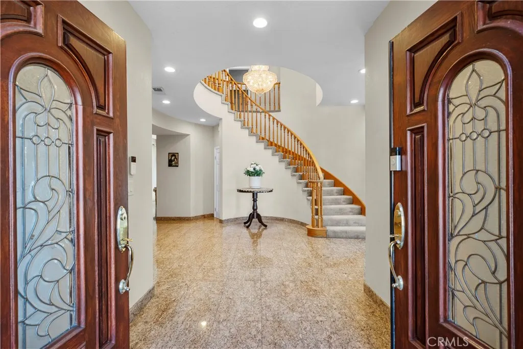 6056 Lake Lindero, Agoura Hills, CA 91301 - Photo 4 of 45, Agoura Hills, CA