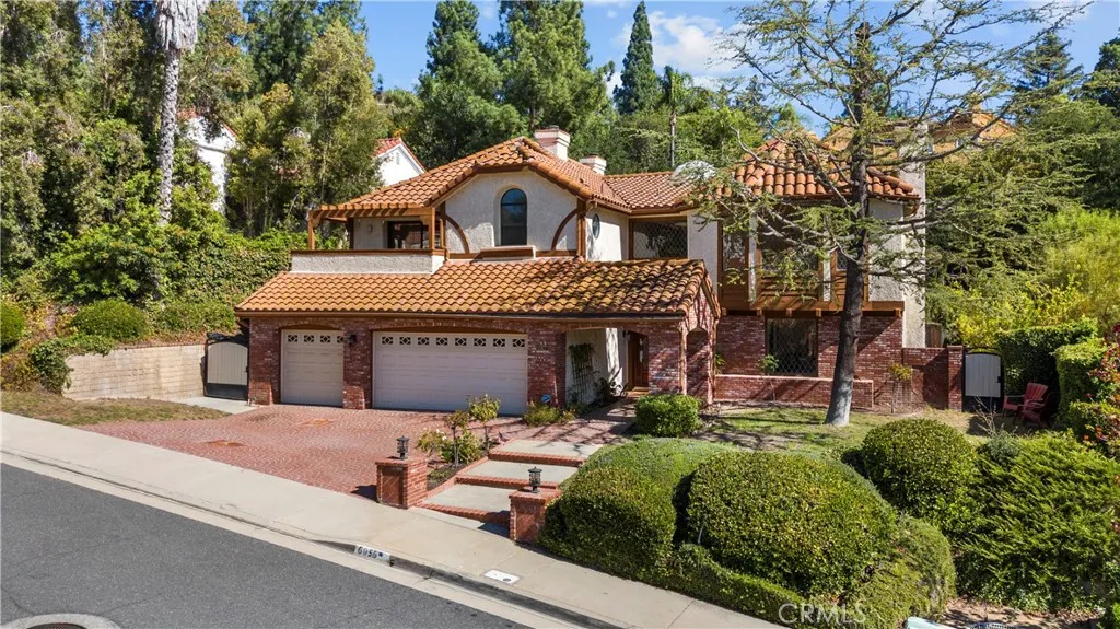 Agoura Hills, CA 91301