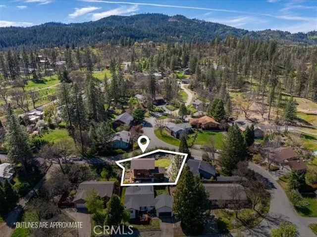 Weaverville, CA 96093