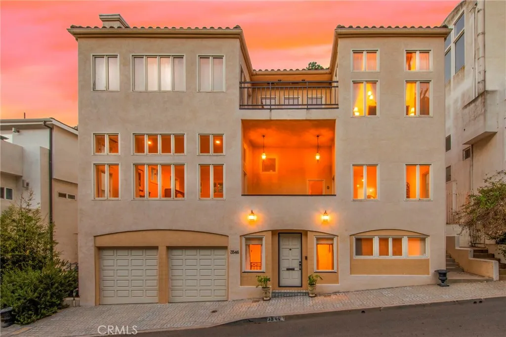Sherman Oaks, CA 91423