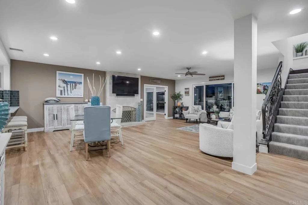 https://cdn.realtyfeed.com/cdn/127/306686639/14e6e4b6975520f44f93d921d769649b.webp