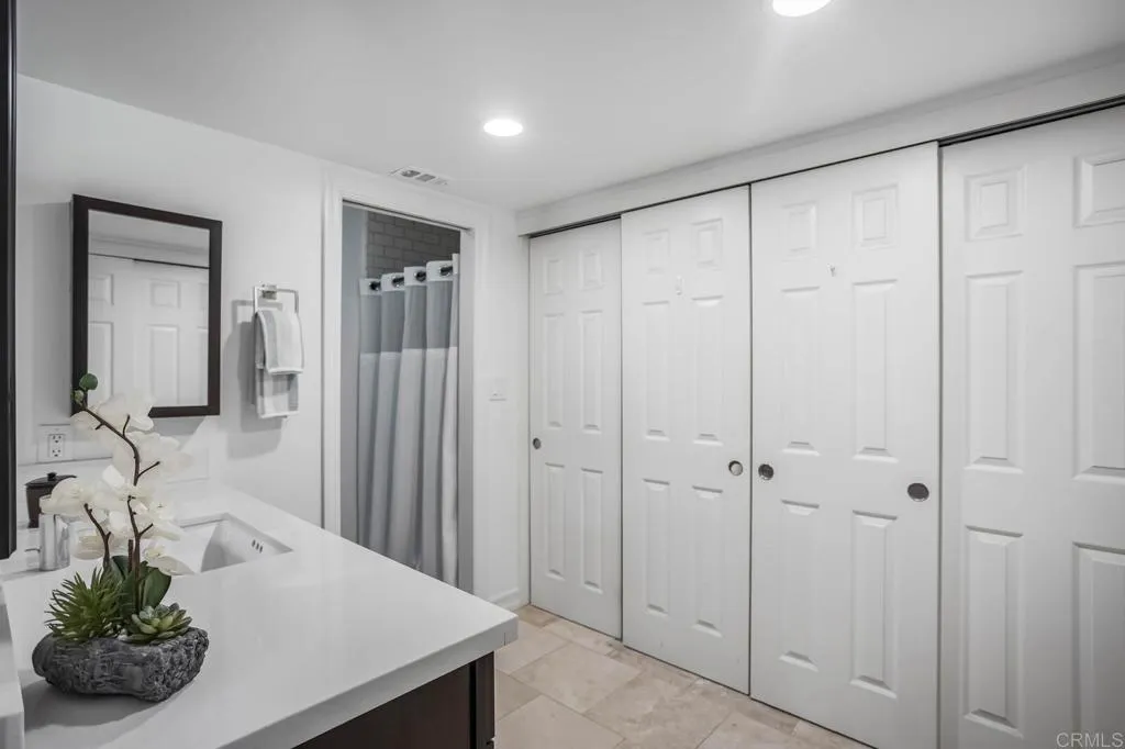 https://cdn.realtyfeed.com/cdn/127/306686639/4f1f18519c400d95479ab82ccc49e6e5.webp