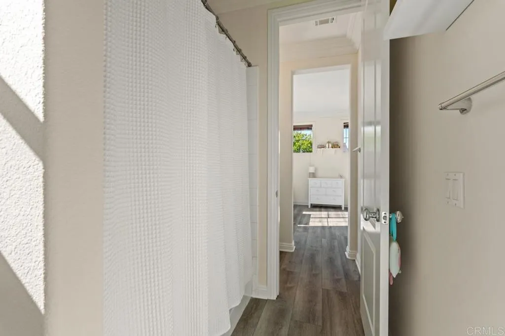 https://cdn.realtyfeed.com/cdn/127/306686648/6f64c183d354e2ebcee13f79babc6f9f.webp