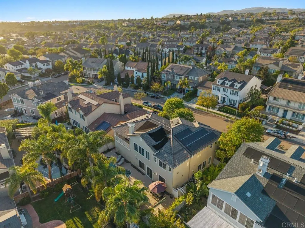 https://cdn.realtyfeed.com/cdn/127/306686648/8a138401a4bcd020fc78d2174a73cdb4.webp