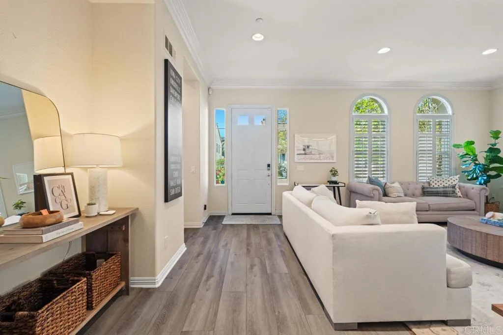 https://cdn.realtyfeed.com/cdn/127/306686648/a925bcc99290e6baf4e75d5b5228b064.webp
