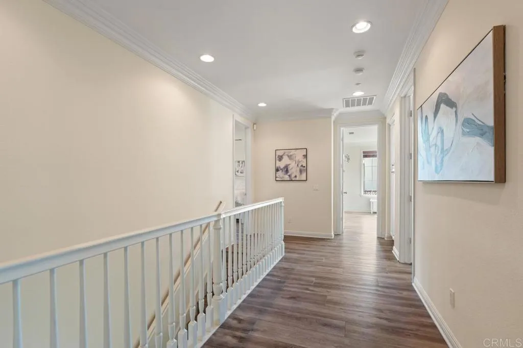https://cdn.realtyfeed.com/cdn/127/306686648/cf592c5c1fcff3ff45697760272904b3.webp