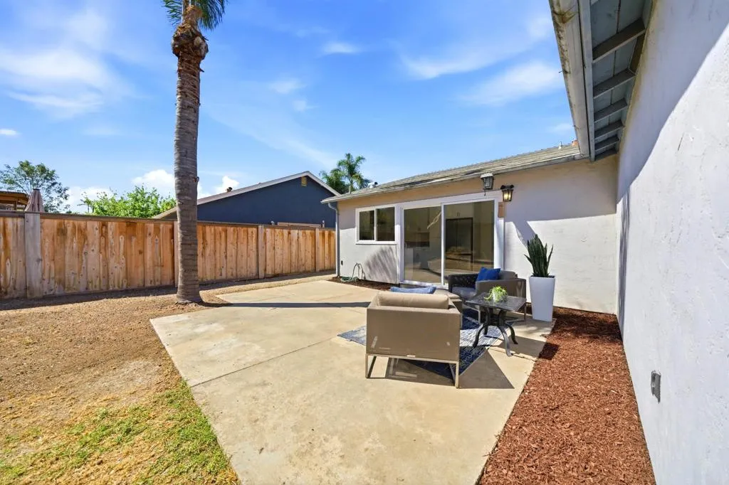 https://cdn.realtyfeed.com/cdn/127/306686651/0d310226f048761a339d7aa548f43e01.webp