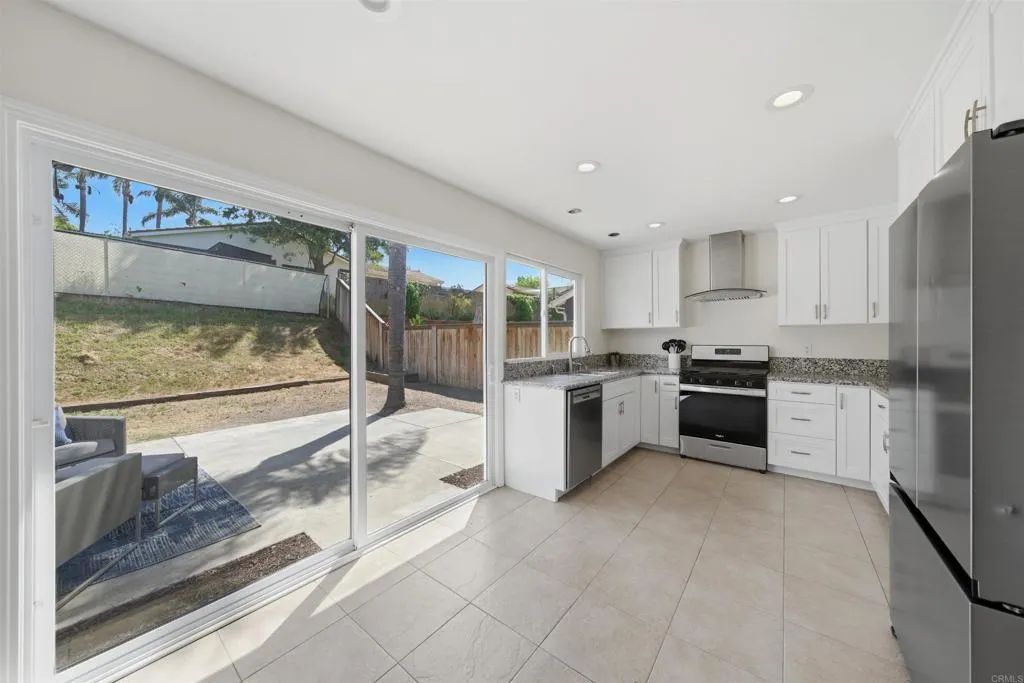 https://cdn.realtyfeed.com/cdn/127/306686651/44e25cef2743121eb45169266c0fe5cc.webp