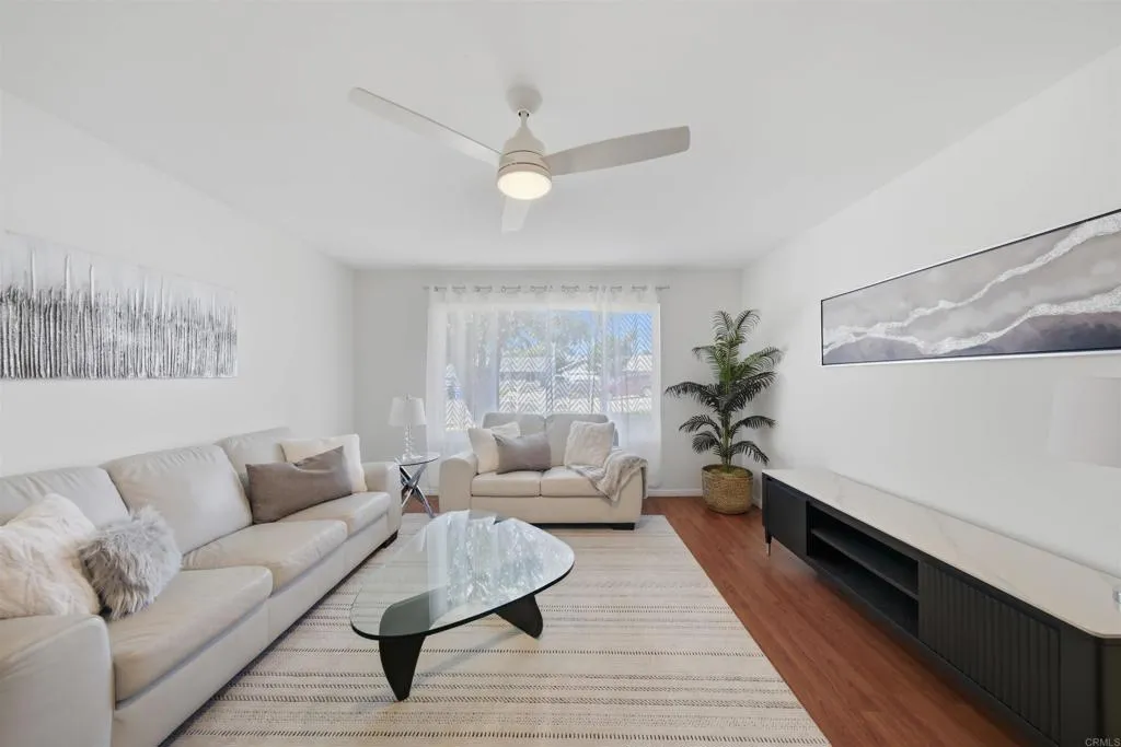 https://cdn.realtyfeed.com/cdn/127/306686651/51f872f181b56d2d84f8fd2b69e23f2b.webp