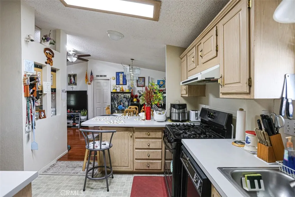7887 Lampson UNIT 100, Garden Grove, CA, 92841