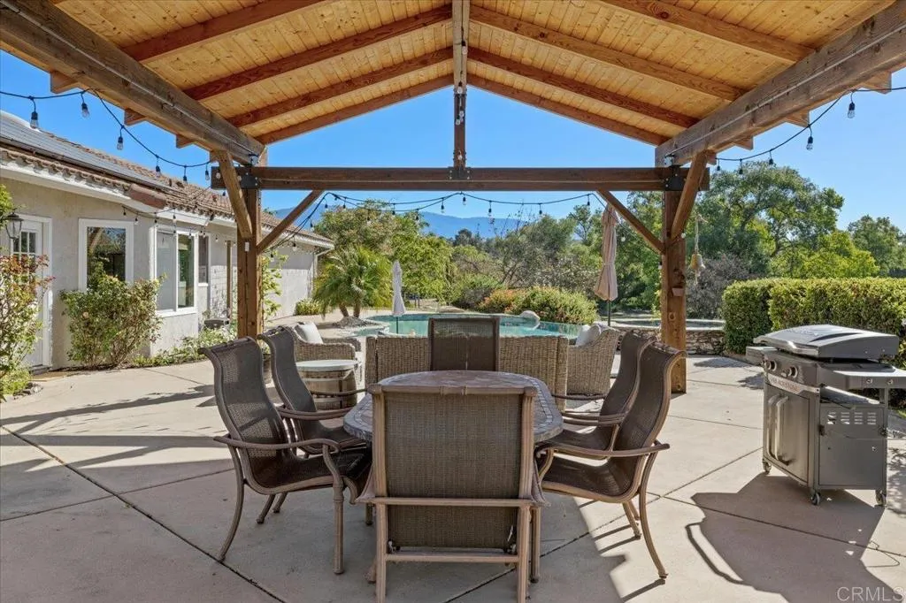 https://cdn.realtyfeed.com/cdn/127/306686772/78039d1a5e4cfb1b063b6de082358a09.webp