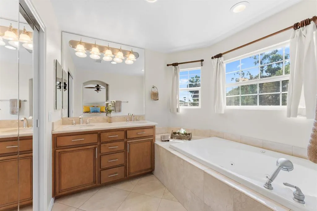 Photo #27: NDP2603386 Listing: Photo #27