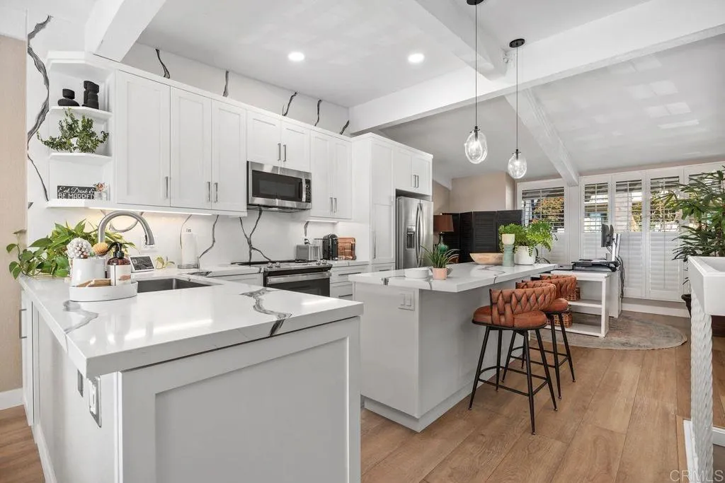 https://cdn.realtyfeed.com/cdn/127/306686806/145f68fa5b1777c9e284b0b6b0c431c0.webp