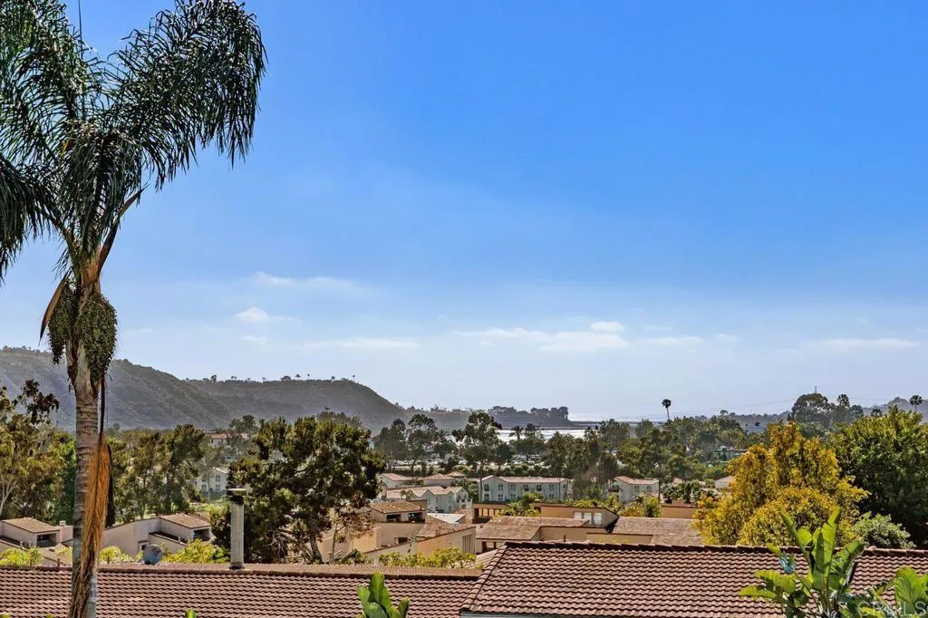https://cdn.realtyfeed.com/cdn/127/306686806/58c65858937d023891234c10d8566300.webp