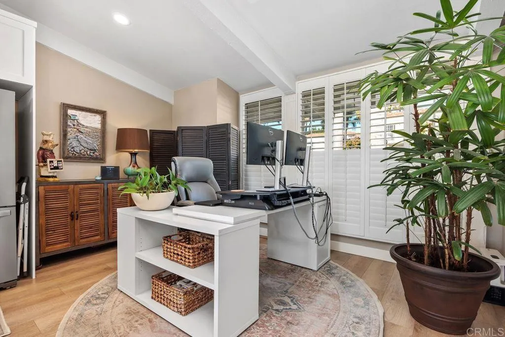 https://cdn.realtyfeed.com/cdn/127/306686806/83a61389a5c710f23a7593ac60674602.webp