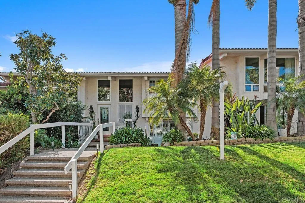 https://cdn.realtyfeed.com/cdn/127/306686806/e1e4b0781079767f2efdaff34ead3b5d.webp