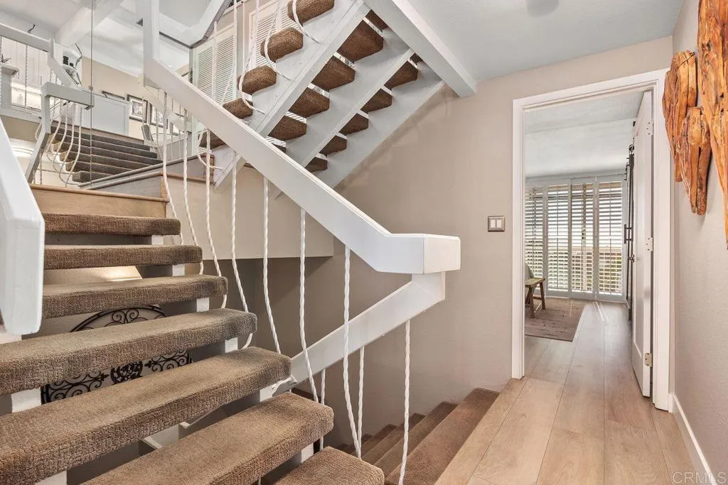 https://cdn.realtyfeed.com/cdn/127/306686806/eca7bce4f9a32c5d213450fbd3453887.webp