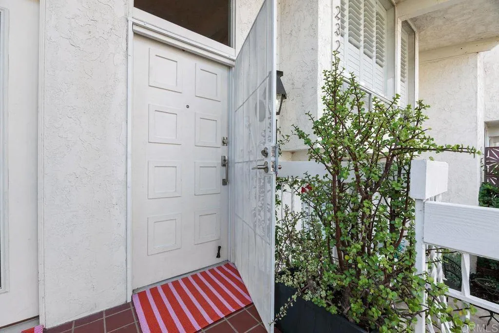 https://cdn.realtyfeed.com/cdn/127/306686806/ef61b1bdaf28cbe1ee5c9ad4305a690d.webp
