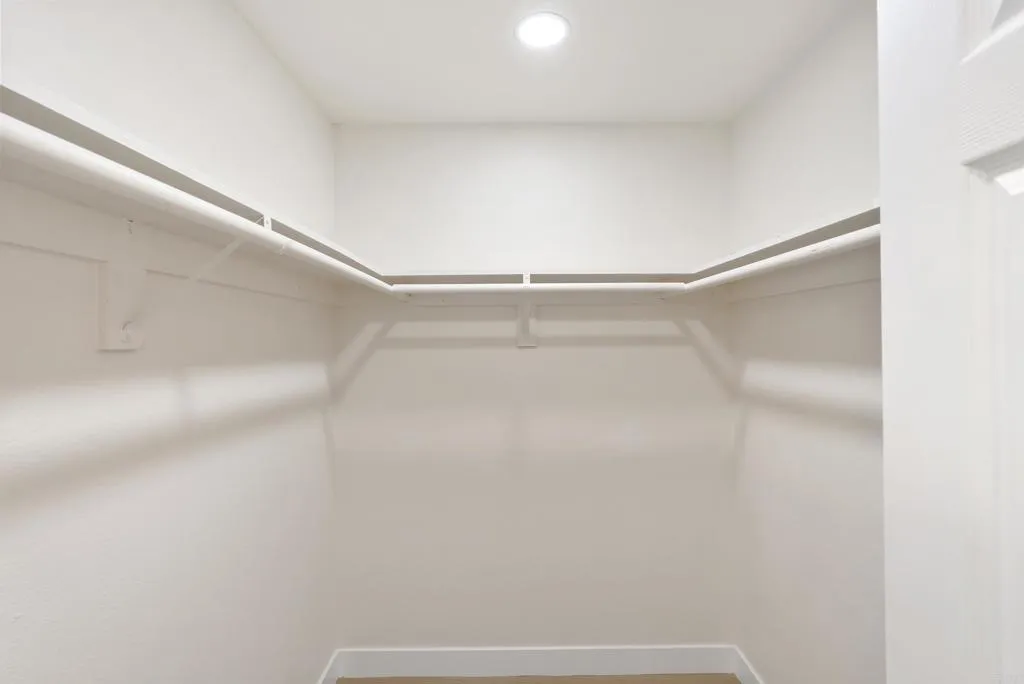 https://cdn.realtyfeed.com/cdn/127/306686834/8fd146d7224e3f8f652405b3e31a7249.webp